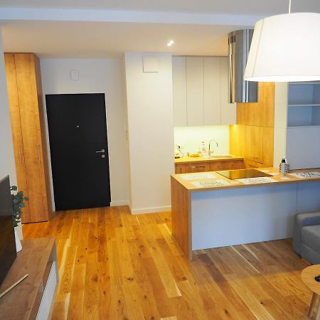 ורשה Magazynowa Airport Apartments מראה חיצוני תמונה