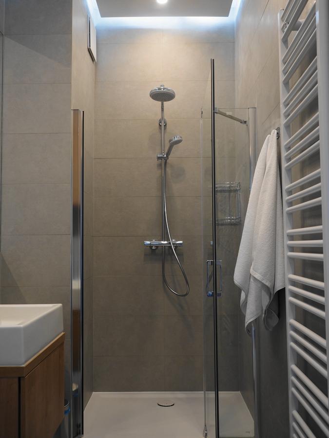 ורשה Magazynowa Airport Apartments מראה חיצוני תמונה