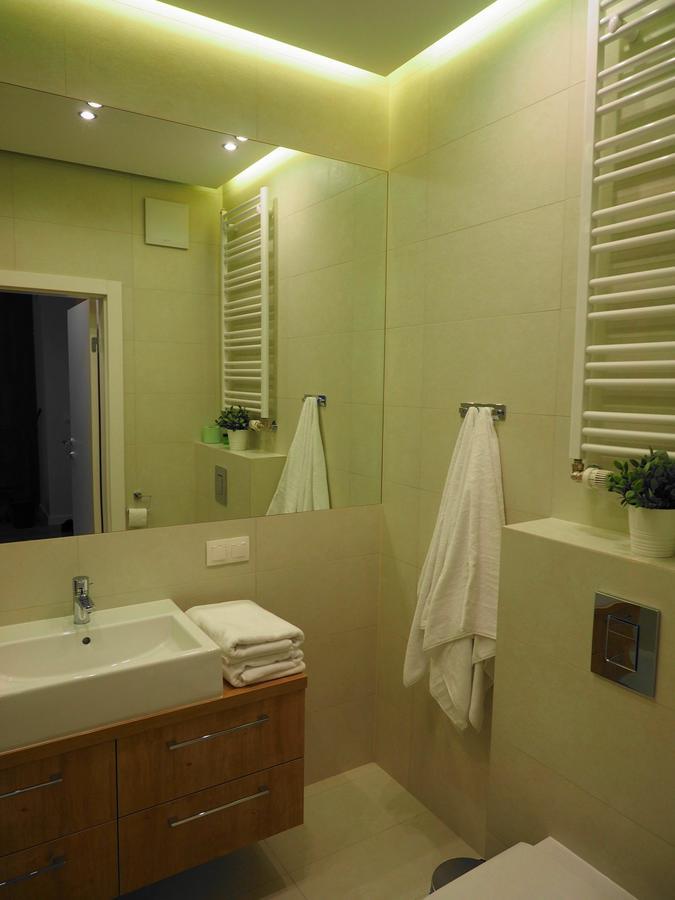 ורשה Magazynowa Airport Apartments מראה חיצוני תמונה